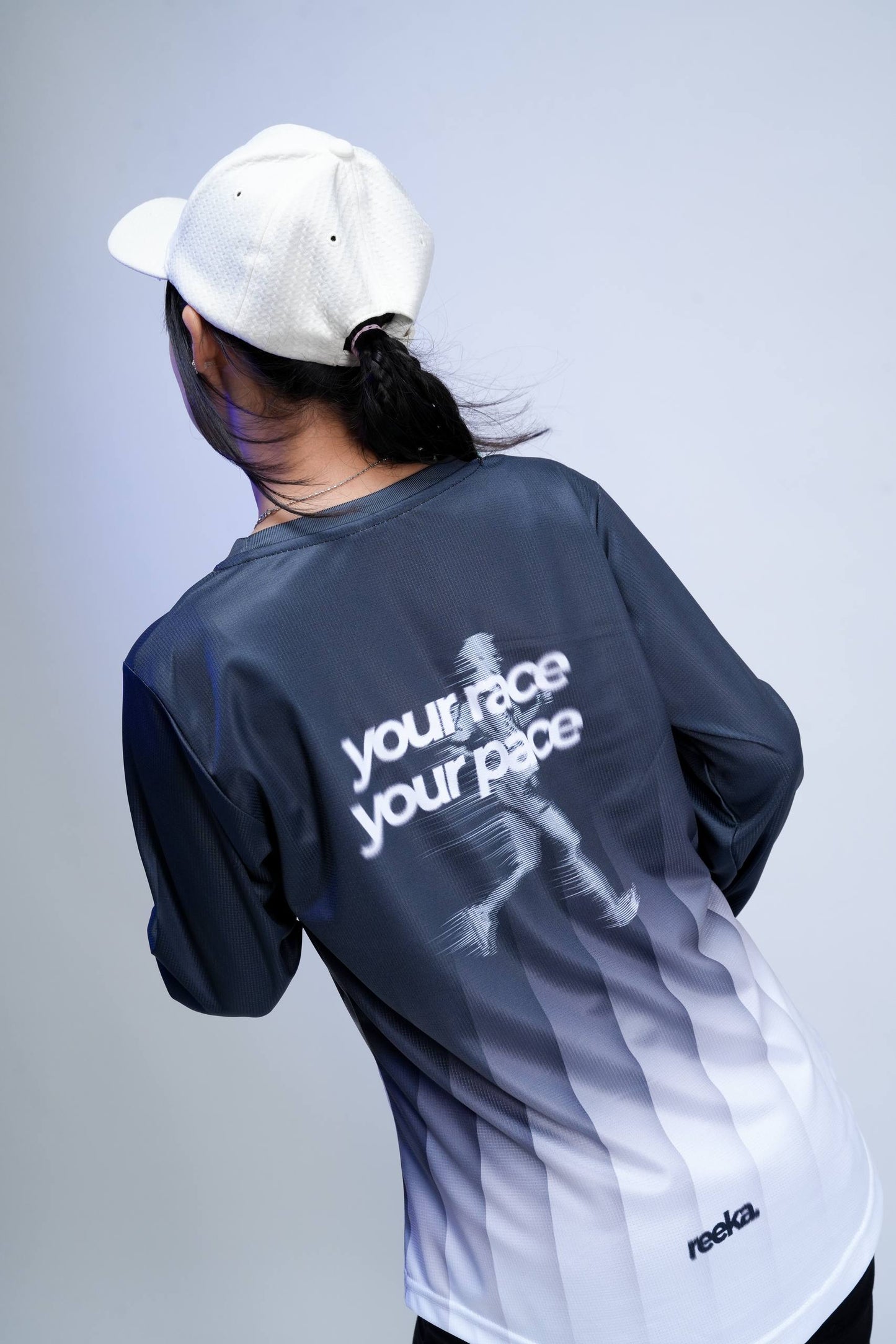 Running Curve Woman Cutting Long Sleeve