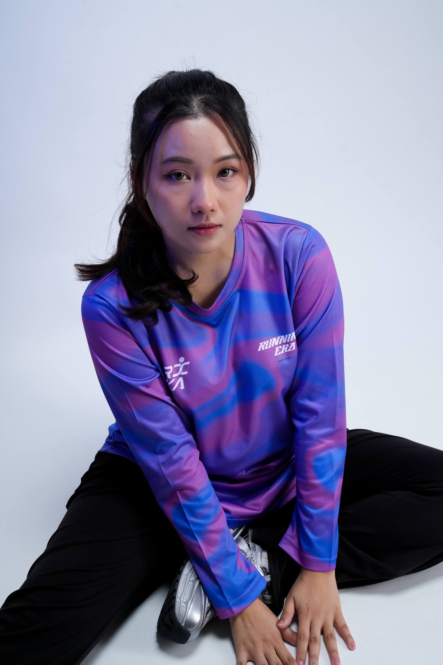 Running Curve Woman Cutting Long Sleeve