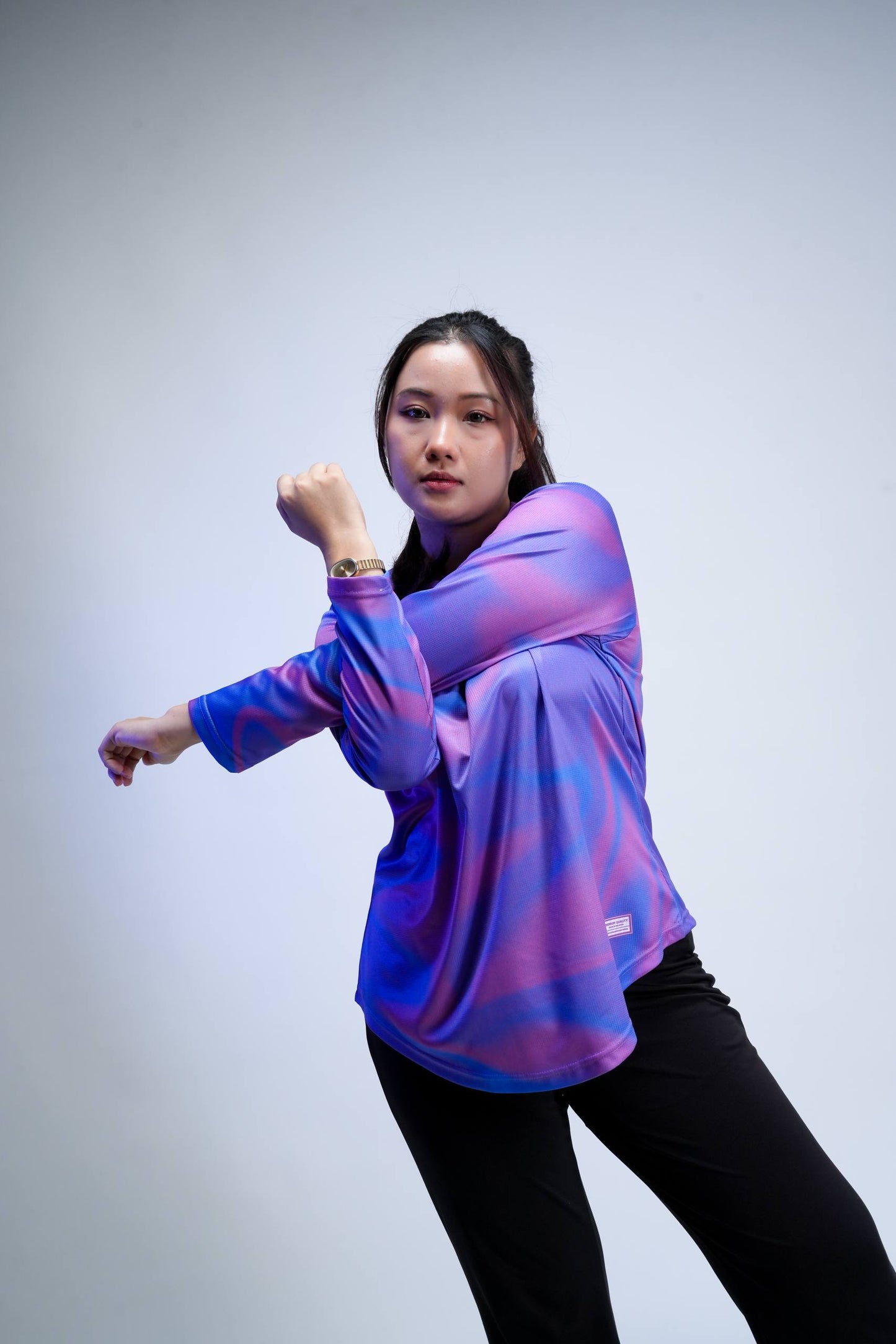 Running Curve Woman Cutting Long Sleeve